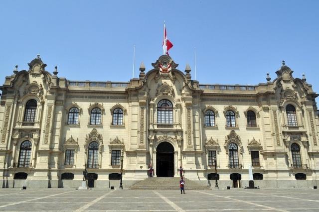 Tras la transmisión del mando presidencial se vienen ahora los tradicionales cambios de los principales funcionarios del Poder Ejecutivo.
