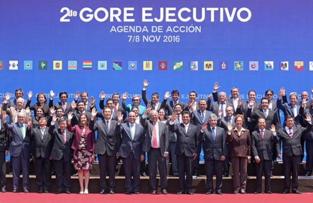 En este GORE Ejecutivo se acordó también que para atender con mayor eficacia y prontitud los conflictos sociales, se crearán Oficinas Regionales de Prevención de Conflictos Sociales en cada Gobierno Regional.