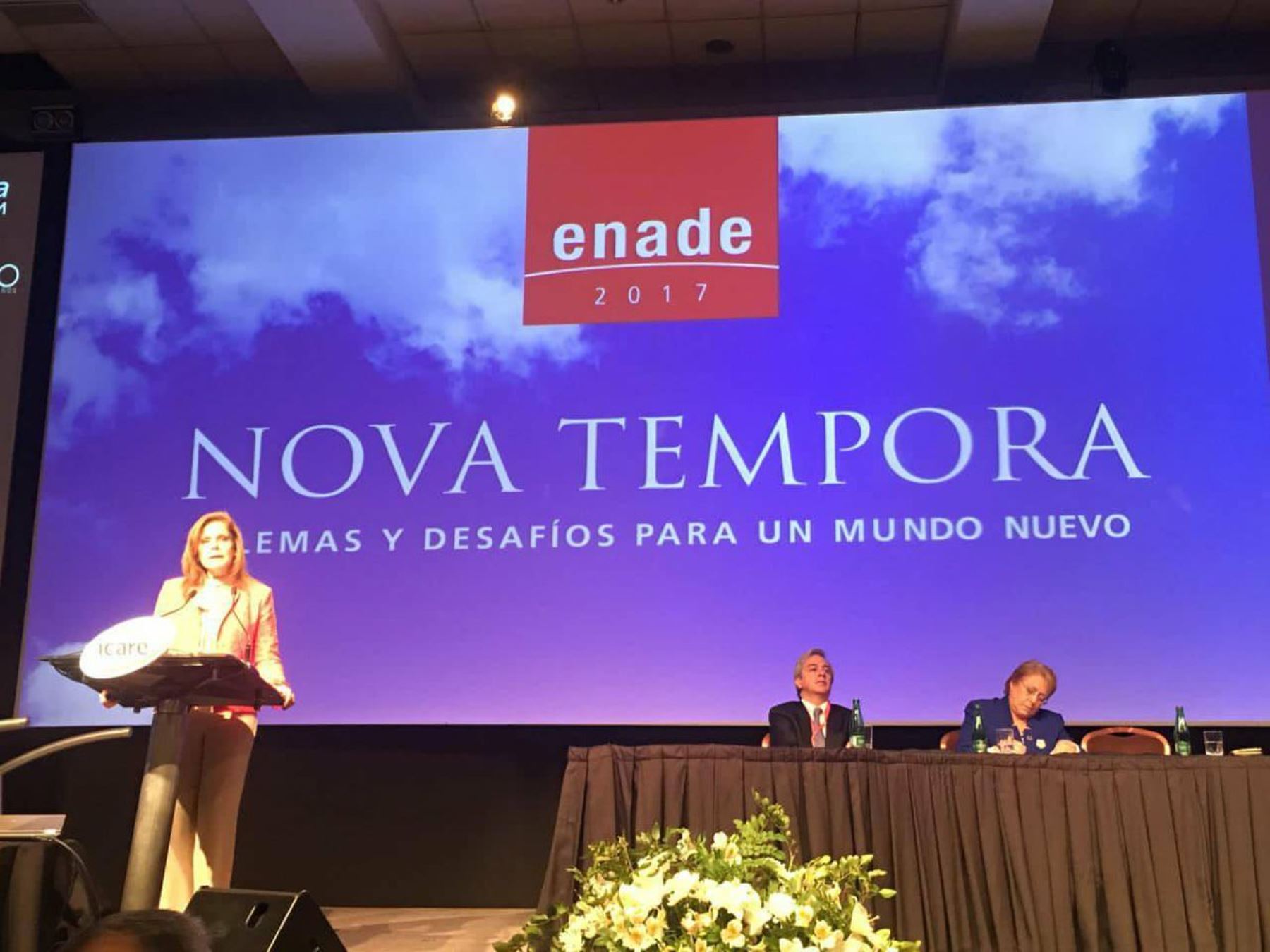 Jefa del Gabinete Ministerial, Mercedes Aráoz, en Encuentro Nacional de la Empresa en Santiago de Chile